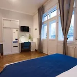 Teslova Bed & Breakfast Ljubljana