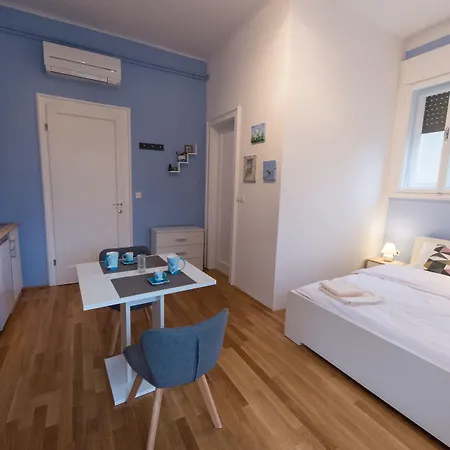 Teslova 3* Lublana