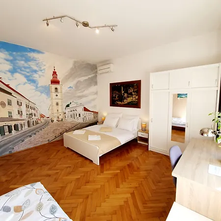 Bed & Breakfast Teslova 3*