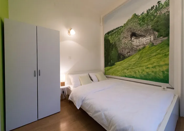 Bed & Breakfast Teslova Ljubljana