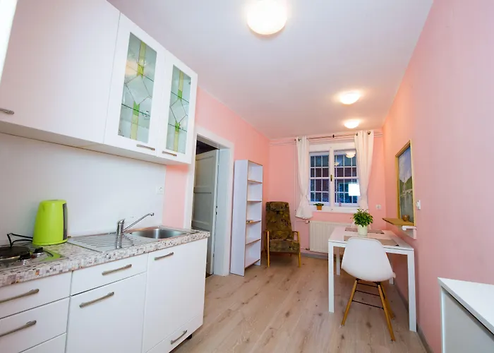 Teslova ليوبليانا