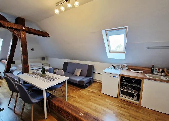 Teslova ليوبليانا