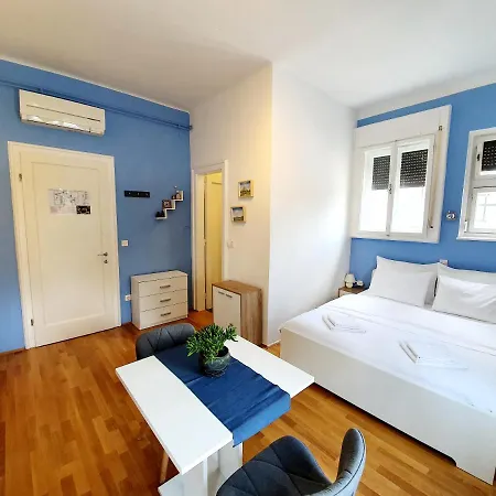 비앤비 테슬로바 3* 류블랴나