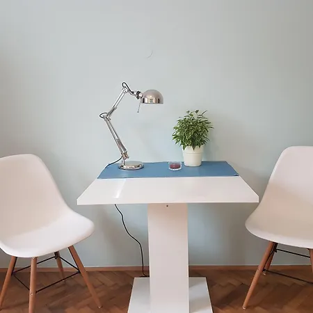 B&B 비앤비 테슬로바 3*